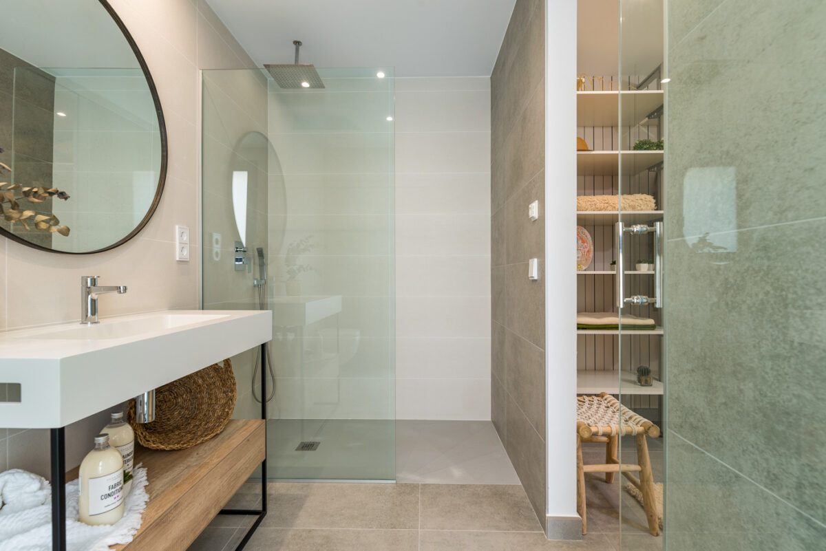 MAUGUIO ROOFTOP T4 101 m2 + 56 M2 DE TERRASSE VUE DEGAGEE